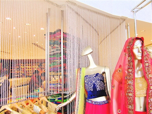 Visual Merchandising Bead Curtain Visual Merchandising Bead Curtain