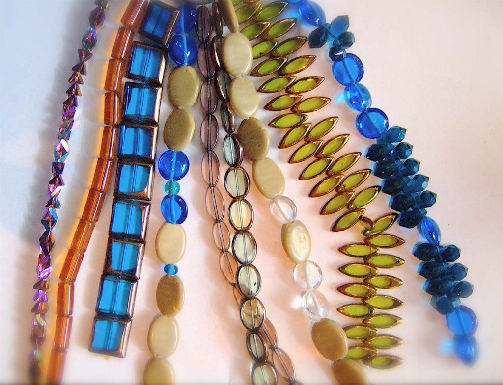 Glass Beads Partitions