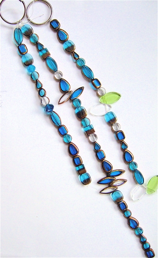 Glass Beads Partitions