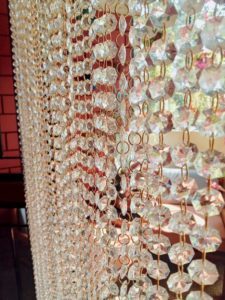 White Karge Crystal Beads In Chain Link Curtain