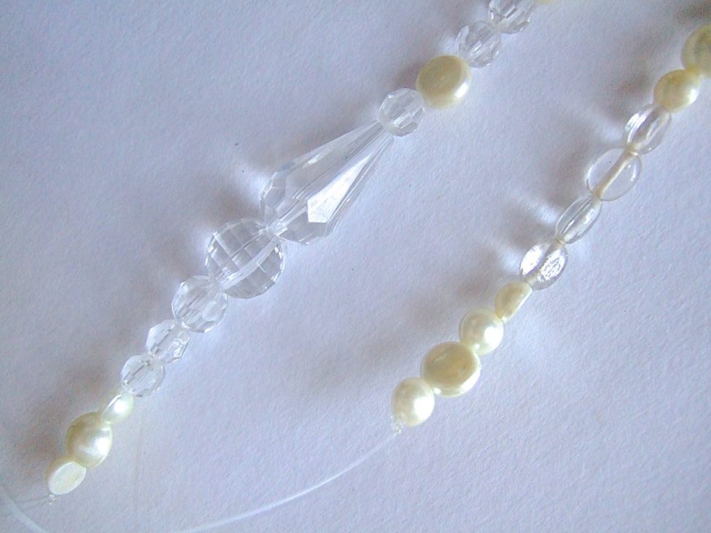 pearl bead curtain